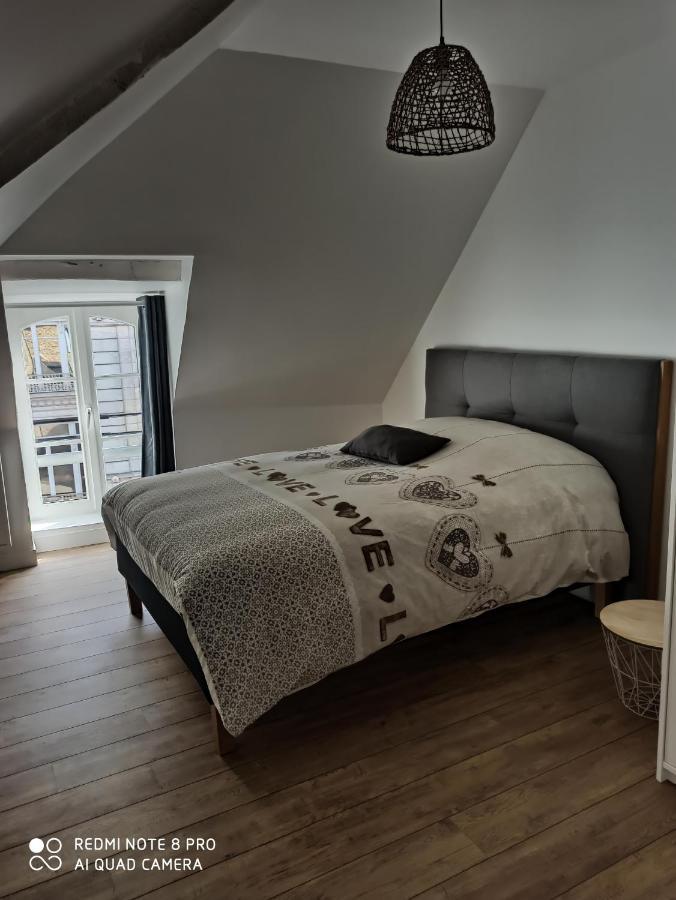 Apartament Triplex 110 M2 Centre Historique Avec Jacuzzi Dinan Zewnętrze zdjęcie