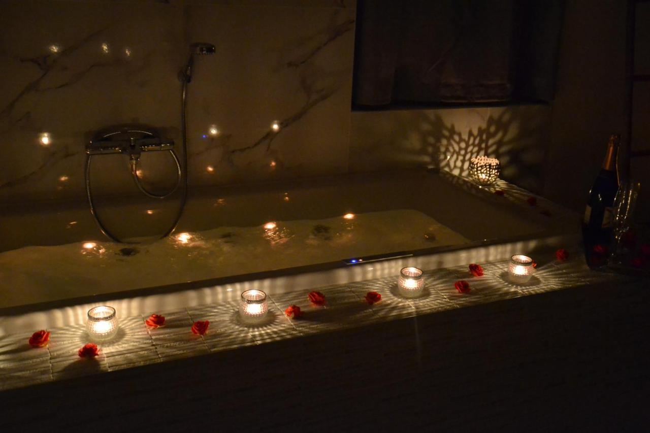 Apartament Triplex 110 M2 Centre Historique Avec Jacuzzi Dinan Zewnętrze zdjęcie