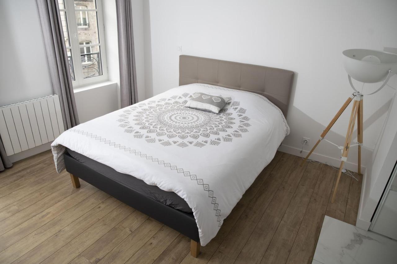 Apartament Triplex 110 M2 Centre Historique Avec Jacuzzi Dinan Zewnętrze zdjęcie